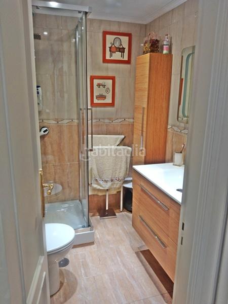 Foto 49dc72e2-43d1-4ac8-a8dd-2633cc6ae70a. Appartement dans calle eulogio fernández barros 20 dans Camargo