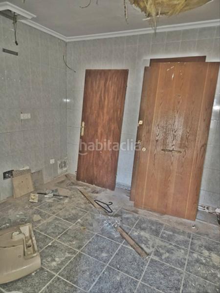Foto eb37d6e7-7f95-4cbb-9491-1da95c06a549. Piso en calle ramón y cajal 27c piso en guarnizo en Astillero (El)