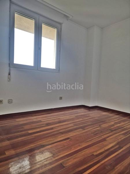 Foto bfe1ec64-8a3b-4b8f-88f9-daa4d1fa31af. Casa pareada en calle juan palencia 8b chalet pareado en Muriedas en Camargo