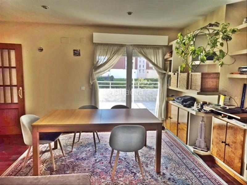 Foto c8a1939e-a3fe-4c0a-bfa2-8f7396f7bd3c. Dúplex a paseo del General Dávila 73 a General Dávila Santander