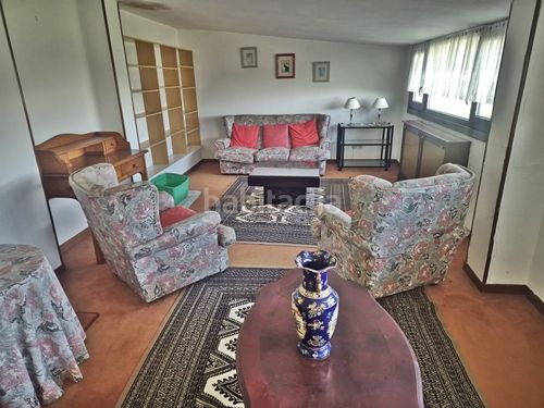 Foto 12770bcc-c210-4643-8b86-5bb28f4e1e5f. Casa a avenida parayas 65a a Maliaño Camargo