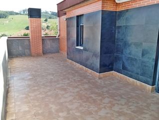 Dúplex  Barrio las cuartas 11. Duplex  en renedo