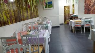 Local commercial à Bagatza - S. Vicente. Cafeteria restaurante en funcionamiento completamente instalada