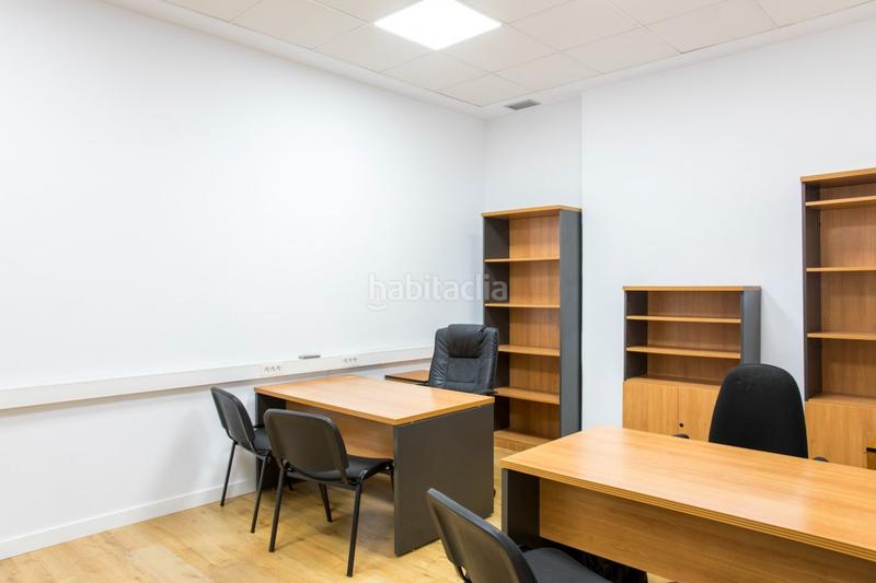 Foto d9a59e3d-0be2-4989-a55c-ccb339a9b241. Location local commercial dans Abandoibarra - Guggenheim Bilbao