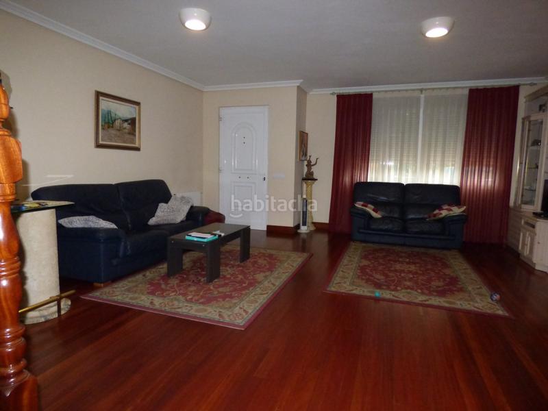 Foto f15ba992-cdbc-444c-962d-1f6885c0581e. Casa adossada amb calefacció aparcament a Durango