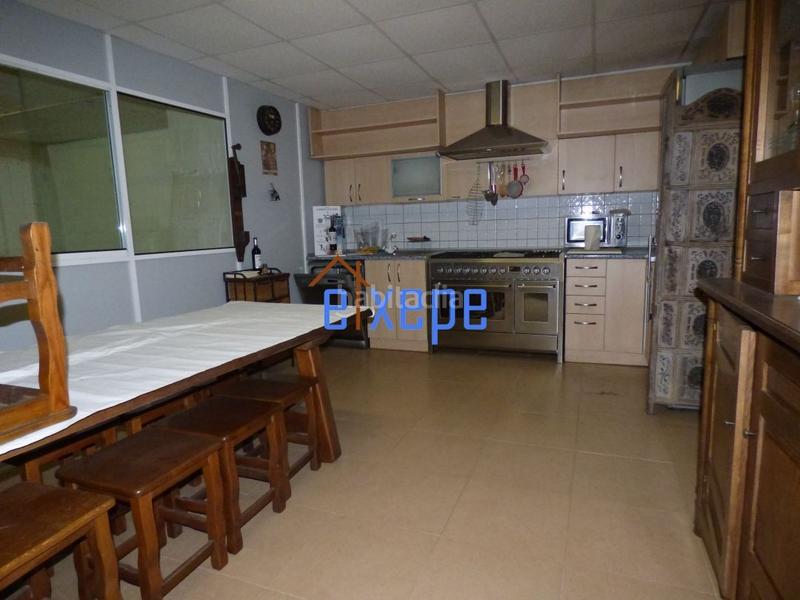 Foto 9d6a231e-bd43-4e70-b7c4-80e8c0f86f52. Industrial building in Etxebarri, Anteiglesia de San Esteban