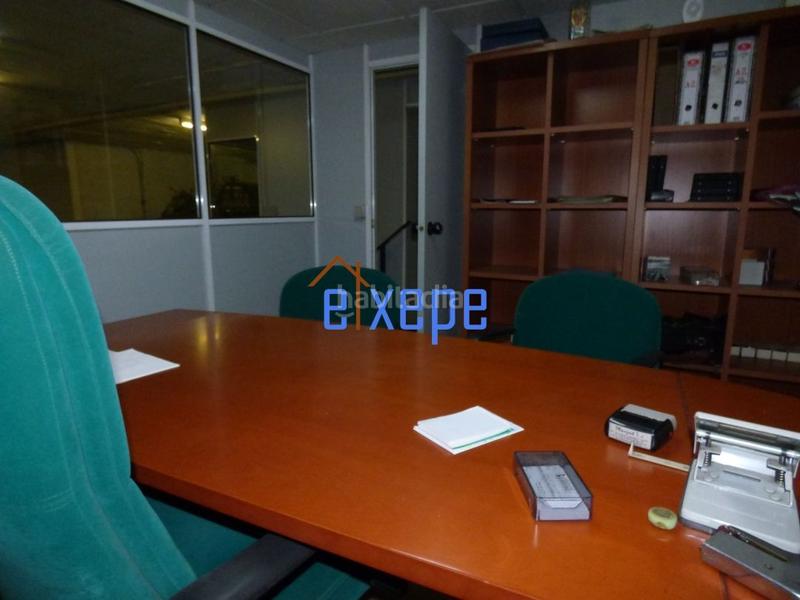 Foto dd5d0195-97ae-456b-bdcf-62a61e2fabf8. Industrial building in Etxebarri, Anteiglesia de San Esteban