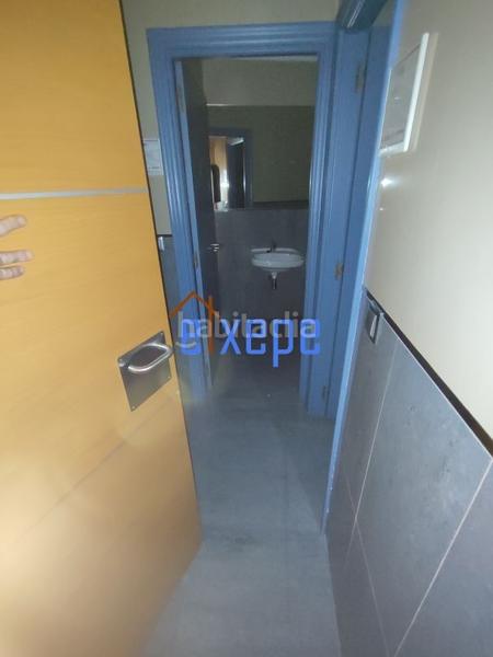 Foto ea1ae5d2-dac5-4389-989c-d4a055db3361. Miete büro mit heizung in Erandio