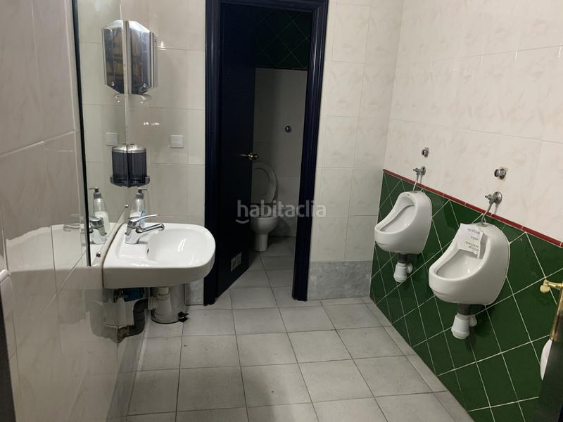 Foto 980ec9b3-0567-4b24-bb6c-9107fdd60224. Rent business premise in Centro Avilés