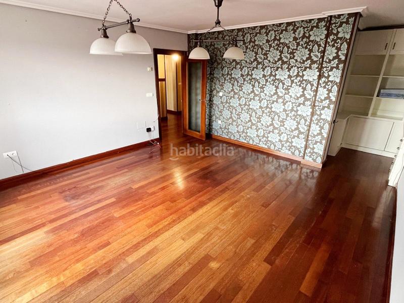 Foto feb6b096-3df3-4d72-a89e-0c8ed8ea4f78. Pis amb calefacció aparcament a La Magdalena Avilés