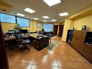 Location Local commercial  Avilés - calle quirinal. Local totalmente instalado como oficinas en el centro de avilés.