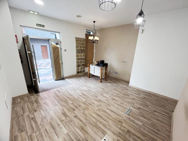 Foto bf6adef3-56e1-4a6a-871f-082acdf488b2. Affitto locale commerciale in Piedras Blancas Castrillón