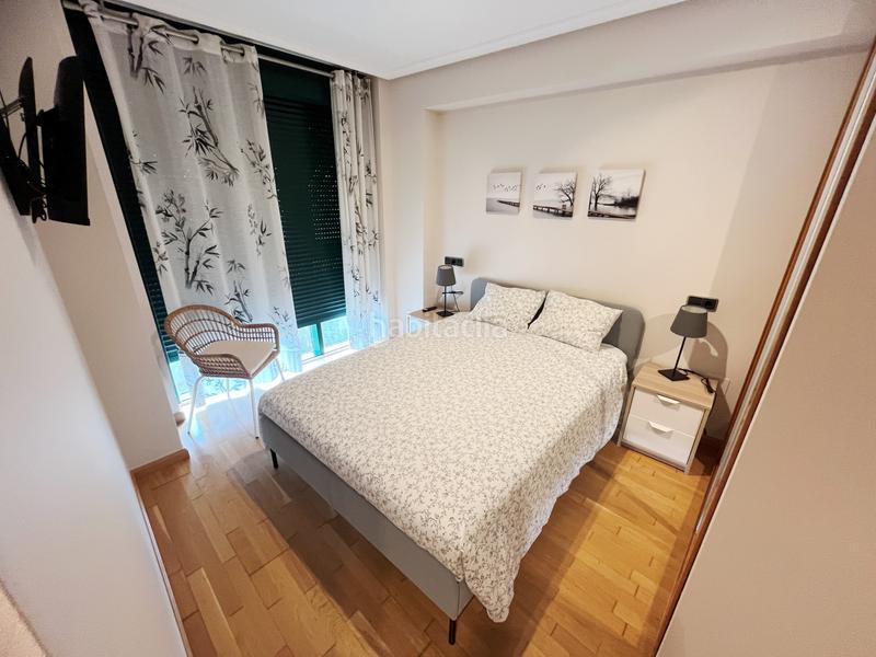 Foto f6ea3f94-6234-493a-abca-bcb7b461002d. Location appartement avec chauffage parking dans Salinas Castrillón