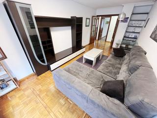 Pis  Avilés - calle quirinal. Vivienda exterior en la zona del quirinal, de unos 83 m2 útiles,