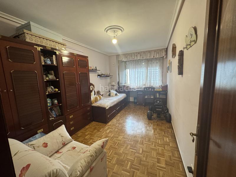 Foto 7d578257-22ac-40b9-a3d5-ac033b525a96. Etagenwohnung mit heizung parking in Centro Avilés