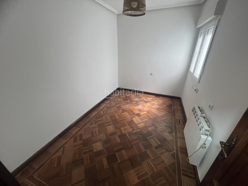 Foto 07d9a263-cad7-48eb-8087-6ffe11bdebe7. Appartement avec chauffage dans Centro Avilés