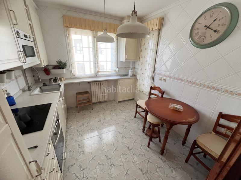 Foto afd31793-b37c-4677-adf7-591eb10c73c9. Appartamento con riscaldamento parcheggio in Centro Avilés