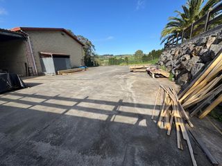 Nau industrial  Candás - camino del sevillano. Nave de 250 metros cuadrados, construcción aneja de 200m2, en un