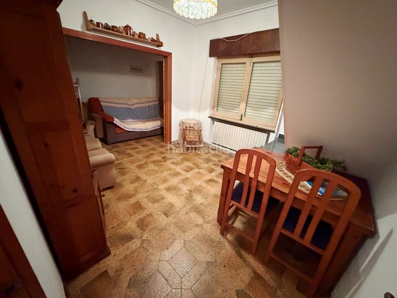 Foto 2845555d-9808-43f5-9613-e194a7dc502b. Casa amb calefacció aparcament a El Carbayedo - El Quirinal Avilés