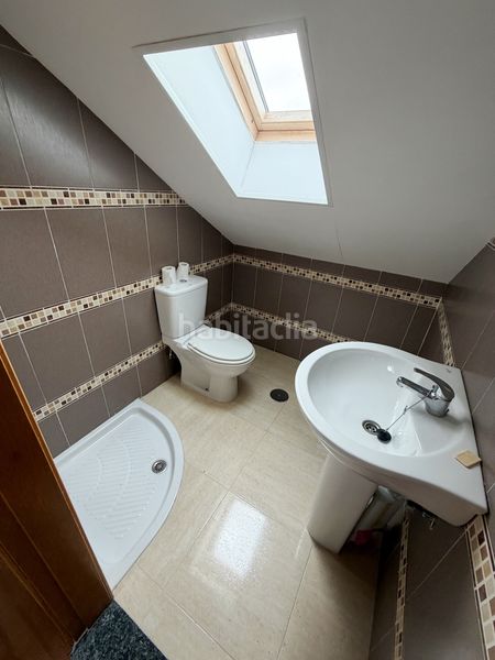 Foto 2f57f2a9-b7ca-454c-beae-f5d0109a3155. Casa amb calefacció aparcament a El Carbayedo - El Quirinal Avilés