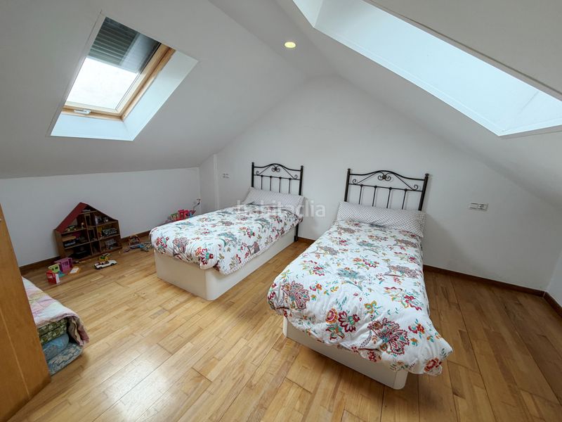 Foto e169c1ba-5e58-466f-89ad-ef3094831e33. Casa amb calefacció aparcament a El Carbayedo - El Quirinal Avilés
