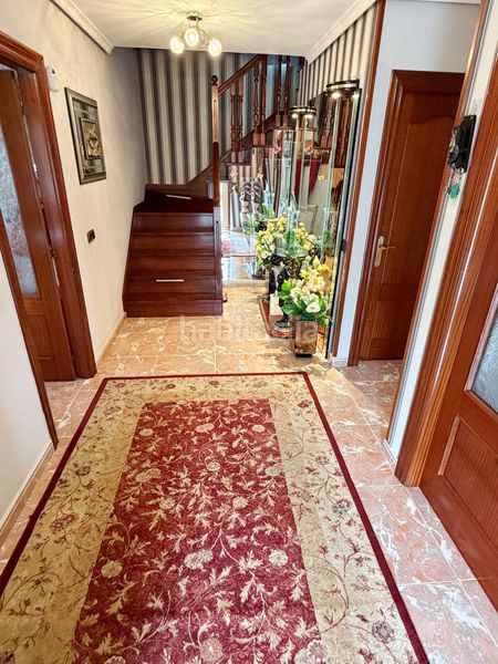 Foto d7625365-e514-415e-ba1d-bc0431ef553a. Casa amb calefacció aparcament a El Carbayedo - El Quirinal Avilés