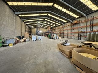 Fabrikhalle  Granda - poligono las peñas. Polígono industrial las peñas, nave industrial de 1.000 metros c