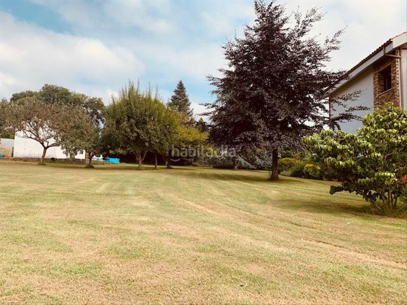 Foto 4257536c-d2fc-4f27-aaac-c8d0fde4ec56. Chalet  individual en venta en san cucao, 3 dormitorios. en Llanera