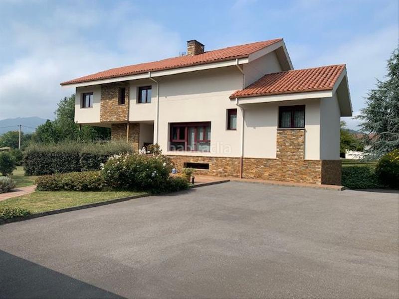 Foto 6e7307d6-c66c-4576-a03b-3dd082f661a6. Chalet  individual en venta en san cucao, 3 dormitorios. en Llanera