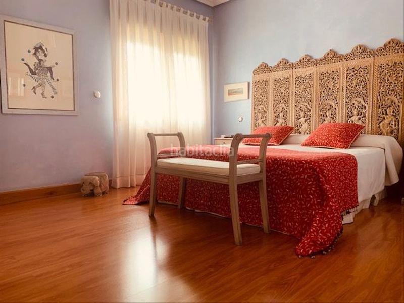 Foto c6127368-c51b-4c89-95fe-2337d656cce3. Chalet  individual en venta en san cucao, 3 dormitorios. en Llanera