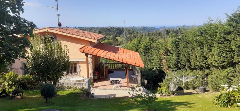 Foto dbff83d2-85e6-43ef-b9cf-feee44c9ae56. Haus mit heizung parking in Quintes - Arroes Villaviciosa