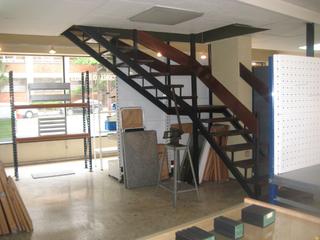 Rent Business premise in Laviada. Local com. en alquiler en llano  institutos, 2 despachos.