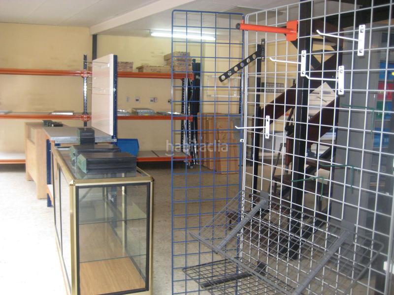 Foto c2af45d5-117d-4820-be36-0f4ffff19a3c. Rent business premise in Laviada Gijón