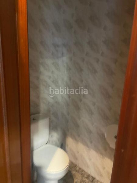 Foto 35423a78-c816-41a0-9a9e-ed3114645659. Lloguer local comercial a Contrueces Gijón