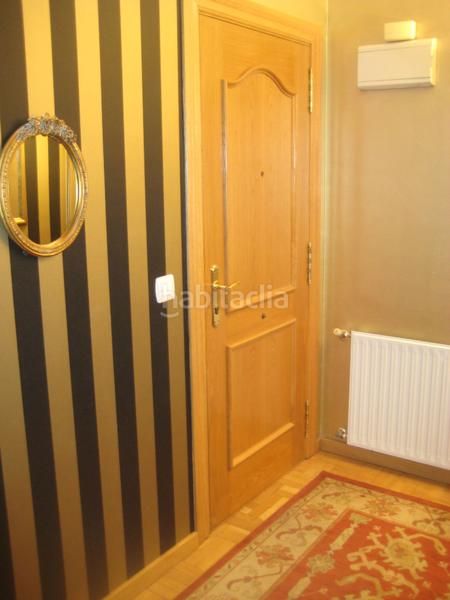 Foto 9312c51b-3af1-4b39-a882-303fadd893ca. Apartament amb calefacció a Pumarín Gijón