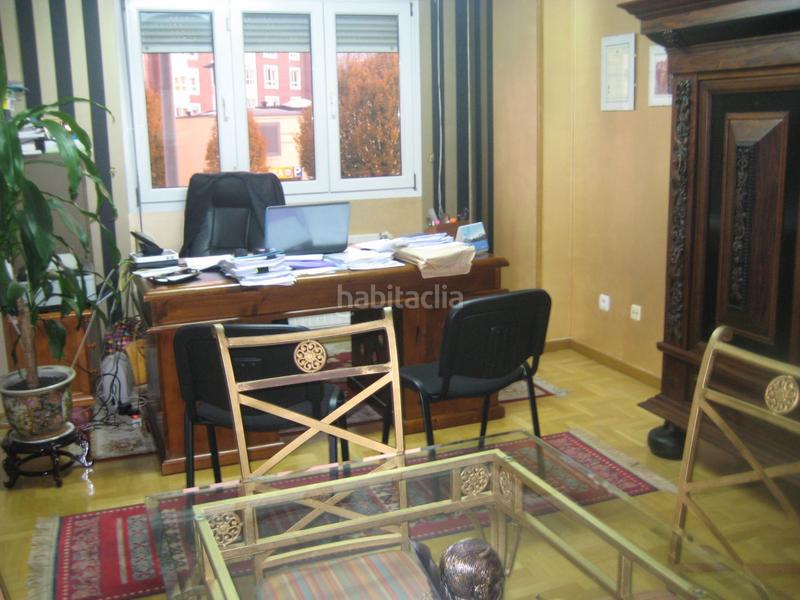 Foto ae2cbe60-e1ac-45be-aea7-213d4857e79f. Apartament amb calefacció a Pumarín Gijón