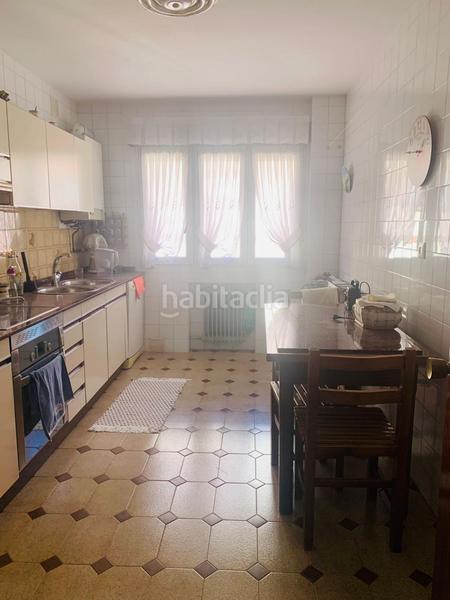 Foto 6e9404a0-f494-4832-b56b-46822f946f41. Piso  en venta en centro, 3 dormitorios. en Llano Gijón