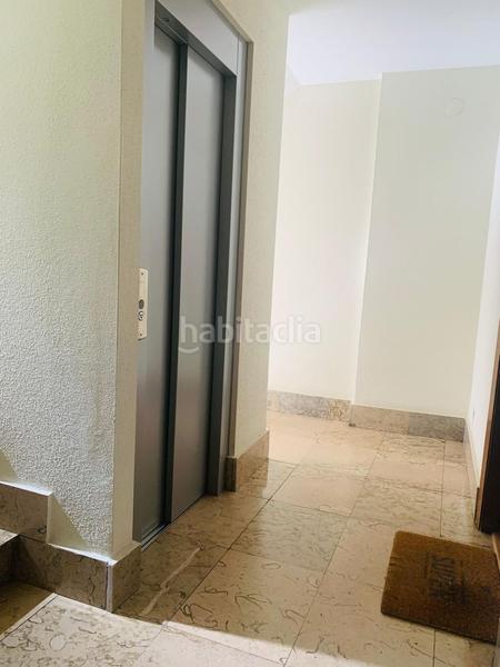 Foto c75dfe8a-e703-4fbe-bc77-c69bcbbe56e0. Piso  en venta en centro, 3 dormitorios. en Llano Gijón