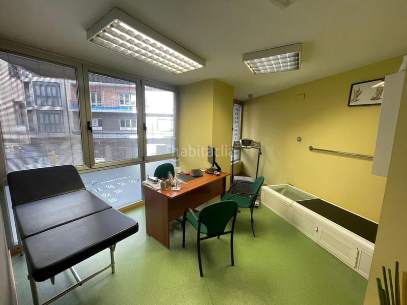 Foto 42dbd5b3-d217-4ace-97a8-329478bada32. Alquiler local comercial local com. en alquiler en Centro, 6 despachos. en Gijón