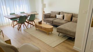 Location Appartement à Ceares. Piso en alquiler en coto, 3 dormitorios.