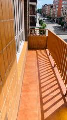 Rent Flat in Ceares. Piso en alquiler en coto, 3 dormitorios.