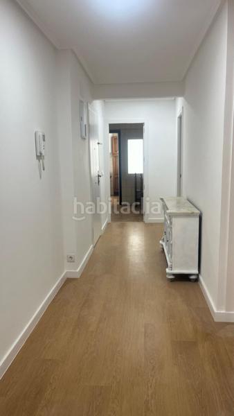 Foto a5b9ff47-efc7-40ef-ad7d-62bf1149b588. Alquiler piso  en alquiler , 3 dormitorios. en Gijón