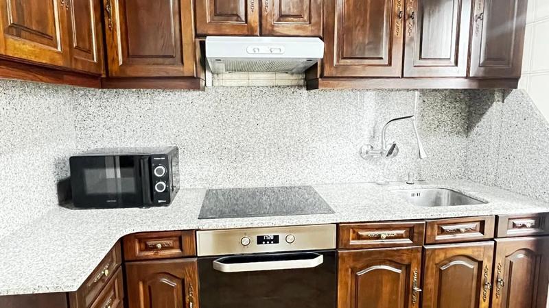 Foto 05ee8c09-2996-4320-97c1-d52418d36f82. Location appartement avec chauffage dans Centro Gijón