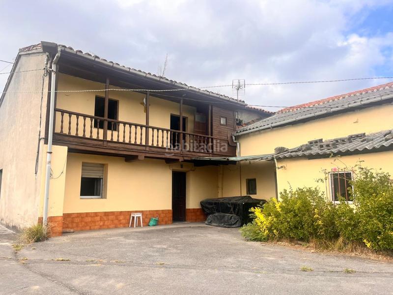 Foto 825eb0f8-ba7c-45a2-b9df-1951f24a60f1. Casa adosada  en venta en tudela veguín, 3 dormitorios. en Oviedo