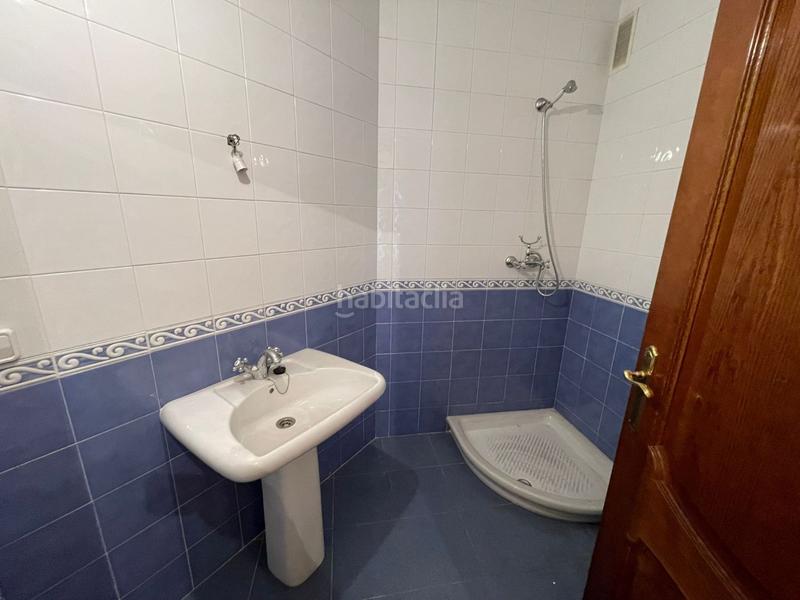 Foto 5df646e8-a6a2-4104-8cb0-38cd965c078a. Lloguer pis amb calefacció aparcament a Centro Gijón