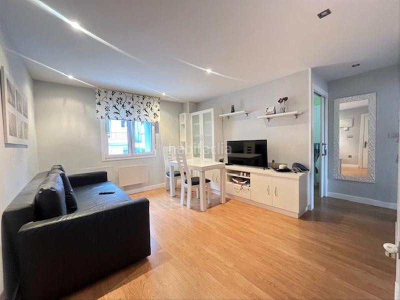 Foto c4e71cd7-e7dc-4bd2-b7c8-58858b46464a. Alquiler piso  en alquiler en centro Cimadevilla, 2 dormitorios. en Gijón