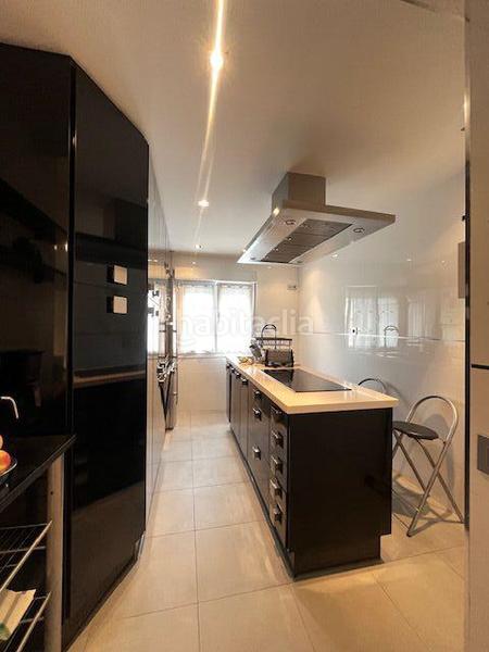 Foto 33b211c4-bd1e-476e-9c34-f7b4fa3c8e73. Location appartement dans Cimadevilla Gijón