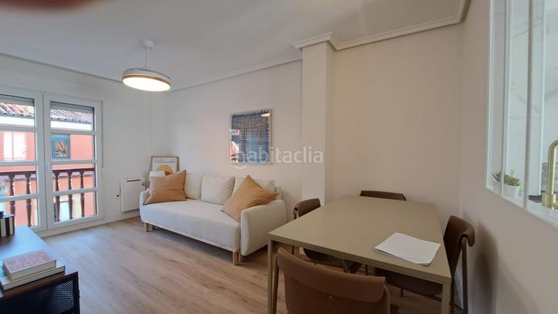 Foto b1b8664d-711a-46a4-83f3-180a6766b40b. Miete appartement mit heizung in Cimadevilla Gijón