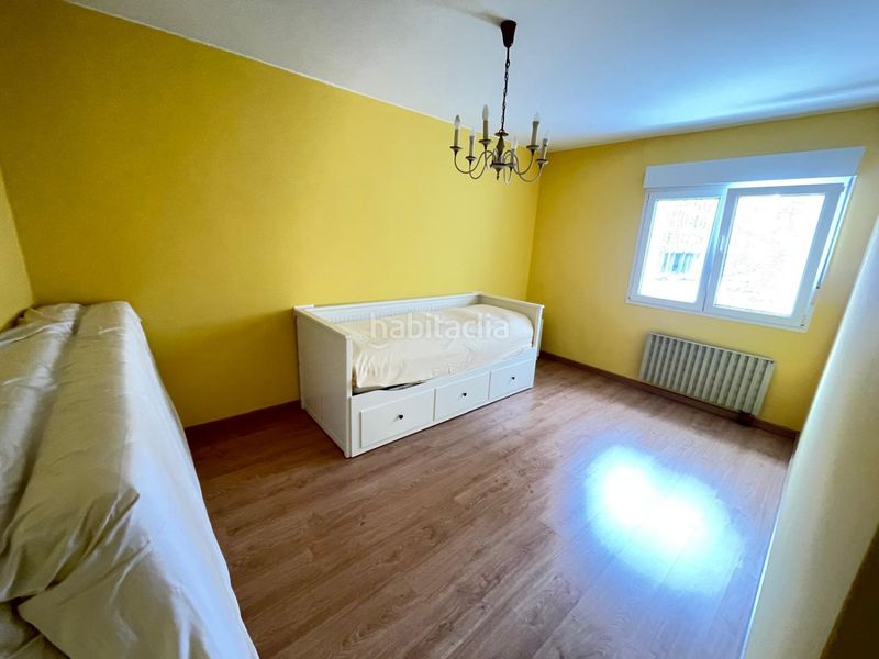 Foto 578f86d5-adb1-4e98-a544-8ed983127238. Rent flat with heating parking in Pumarín Gijón