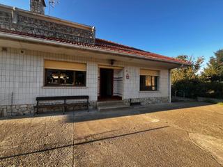 Lloguer Xalet a Deva. Chalet en alquiler en periferia  deva, 4 dormitorios.